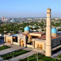 Samarkand − Tashkent − Samarkand